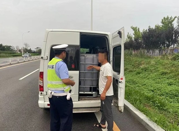 7月份全市范圍內(nèi)面包車集中整治！